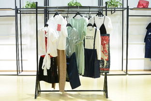 吉林格姿麗爾長袖打底連衣裙 女裝零售市場的優雅選擇